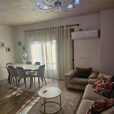 Oasis * Tirana