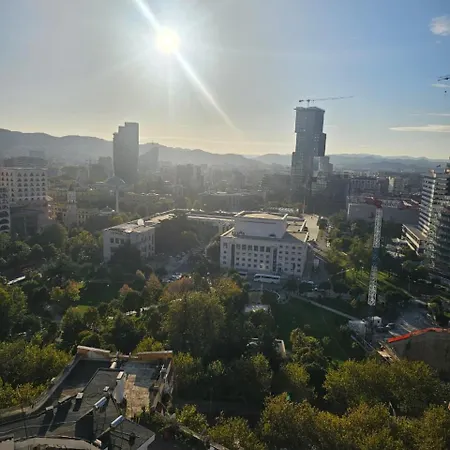 Oasis Tirana
